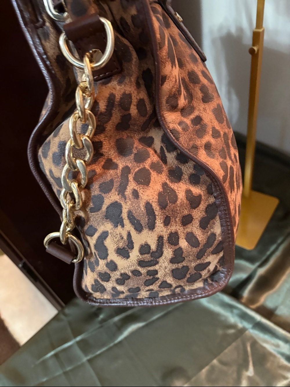 Michael Kors Large Hamilton Traveler Leopard Print Tote in Brown and Gold - Picture 7 of 13